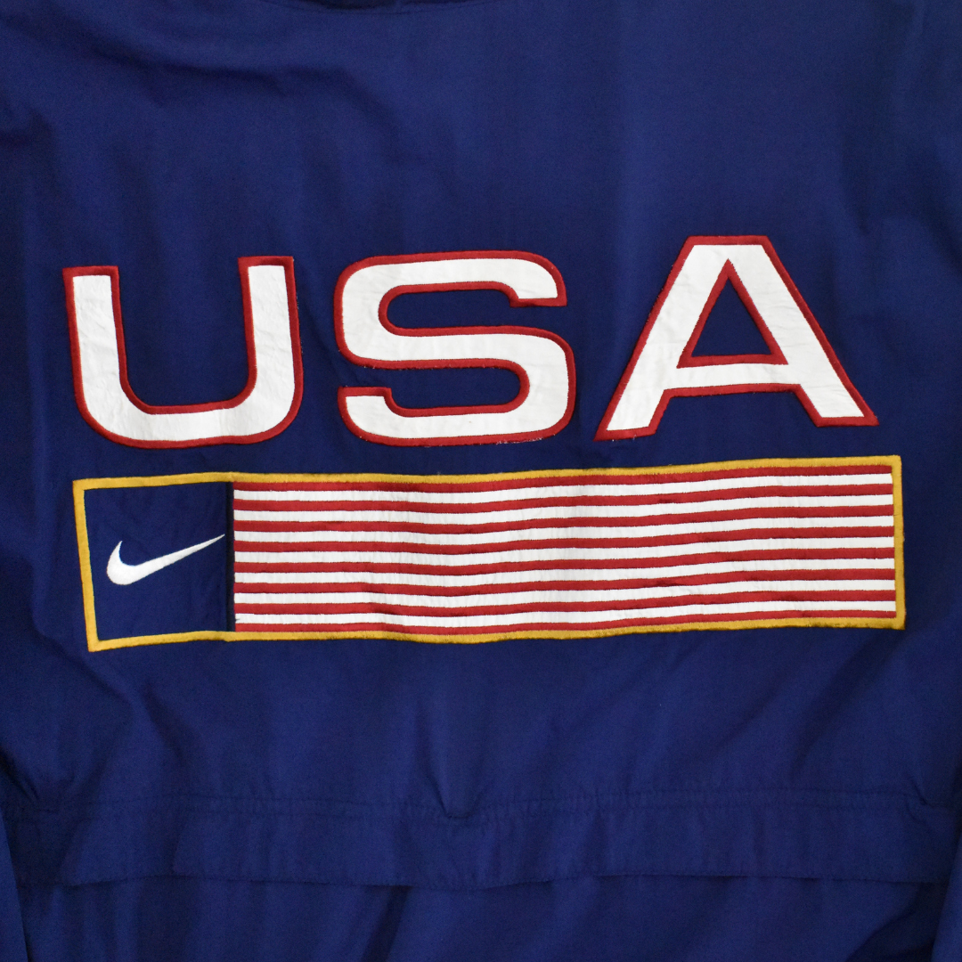 Vintage Nike Windbreaker USA 1996 With Embroidered Logo